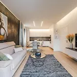 Terrazza D'oro - Large Terrace And Free Parking * Modena