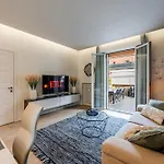 Terrazza D'oro - Large Terrace And Free Parking Apartment *