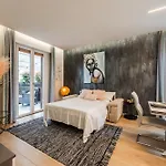 Apartment Terrazza D'oro - Large Terrace And Free Parking