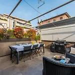 Apartment Terrazza D'oro - Large Terrace And Free Parking
