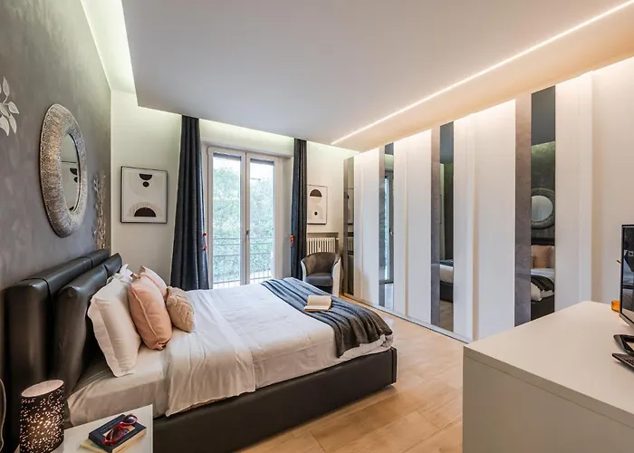 Terrazza D'oro - Large Terrace And Free Parking *