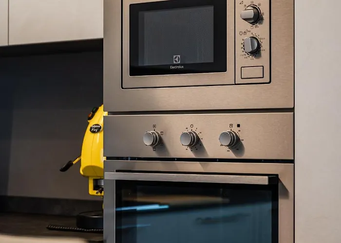 Terrazza D'oro - Large Terrace And Free Parking Apartment *