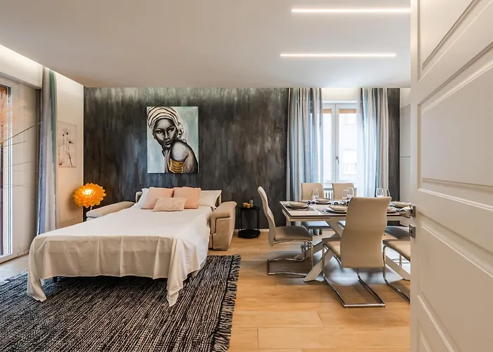 Terrazza D'oro - Large Terrace And Free Parking Apartment