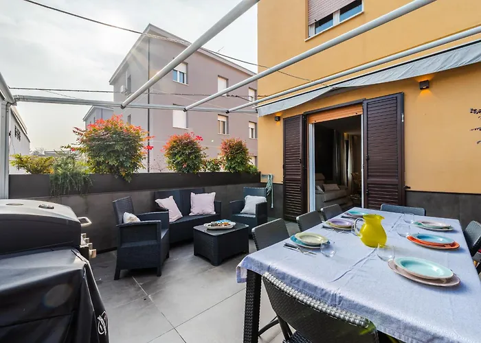 Terrazza D'oro - Large Terrace And Free Parking *