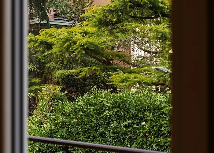 Apartment Terrazza D'oro - Large Terrace And Free Parking Modena