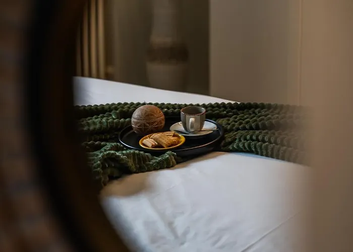 Terrazza D'oro - Large Terrace And Free Parking Modena